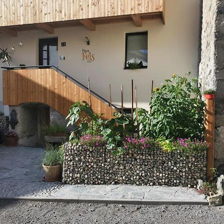 Bed and Breakfast Haus Fels Слудерно Екстер'єр фото