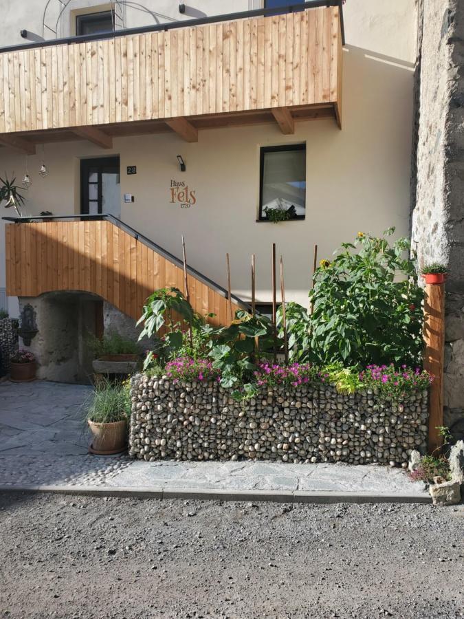 Bed and Breakfast Haus Fels Слудерно Екстер'єр фото